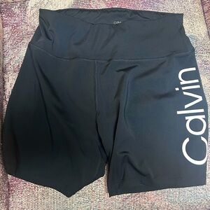 Calvin Klein Women’s Large Bike Shorts